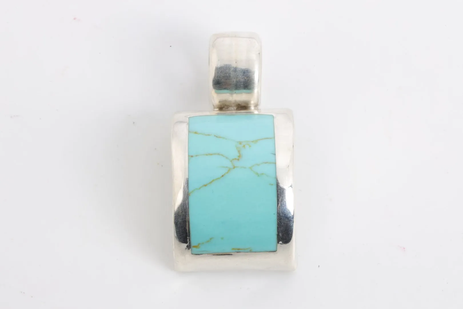 925 Silver Turquoise Inlay Pendant (17.27g.)