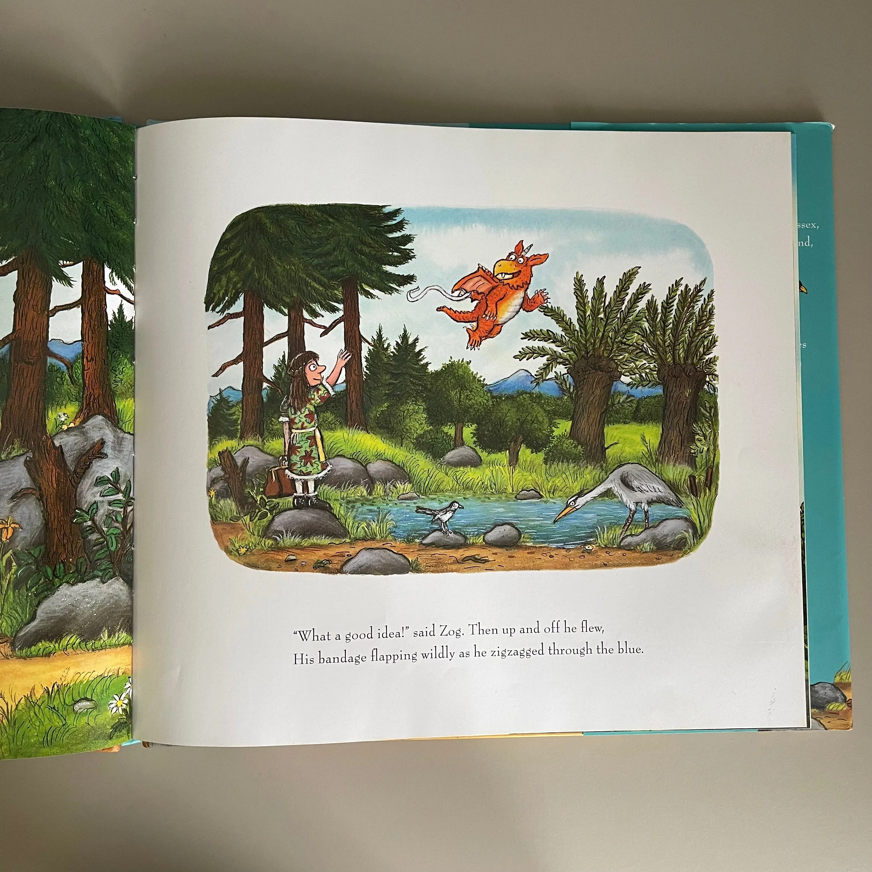 A Gold Star for Zog / Julia Donaldson & Axel Scheffler