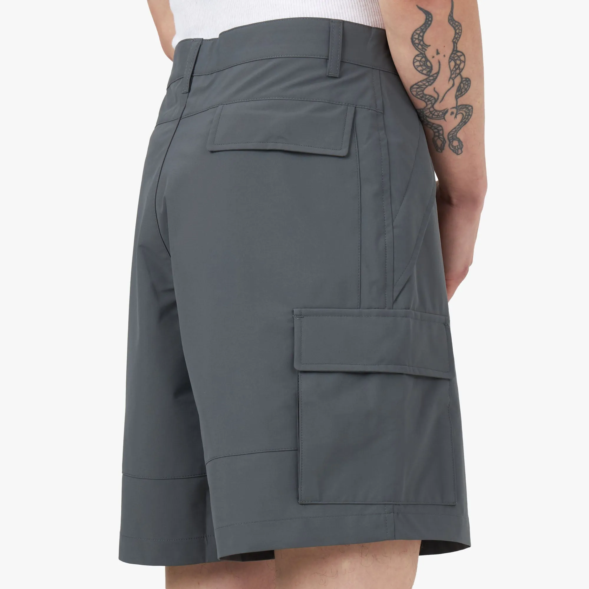 Adsum Atmosphere Shorts / Light Grey