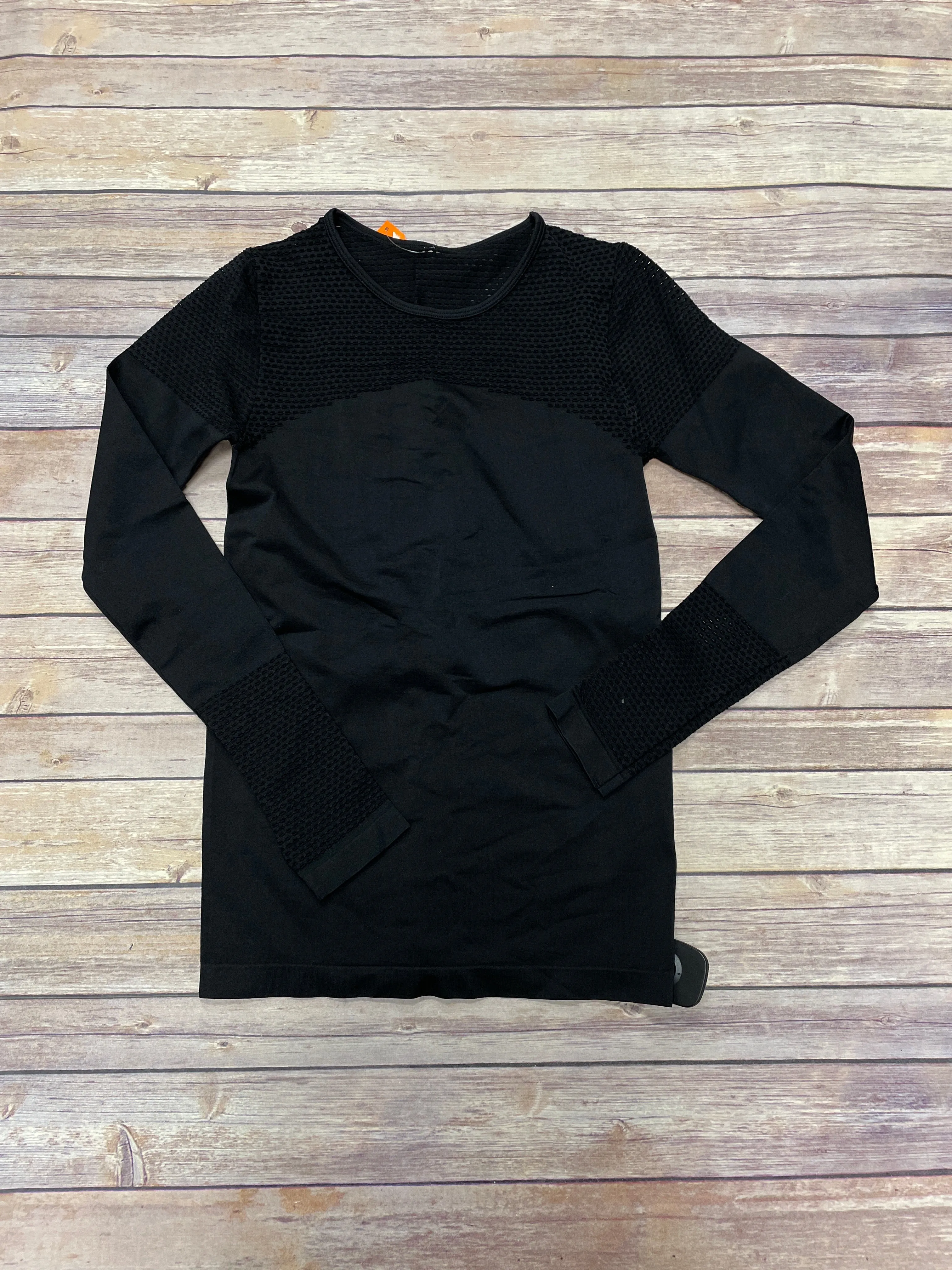 Athletic Top Long Sleeve Collar By Fabletics  Size: S