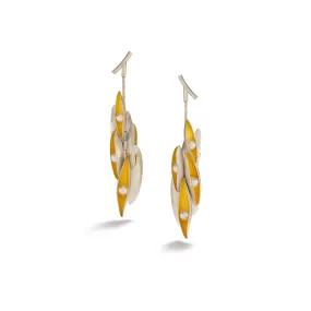 Graduated Pod Earrings with Pearls