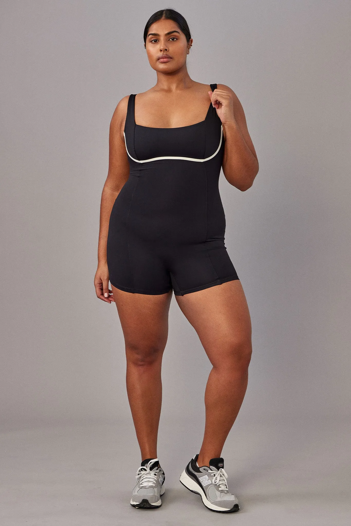 Zion Romper - Black/Ivory